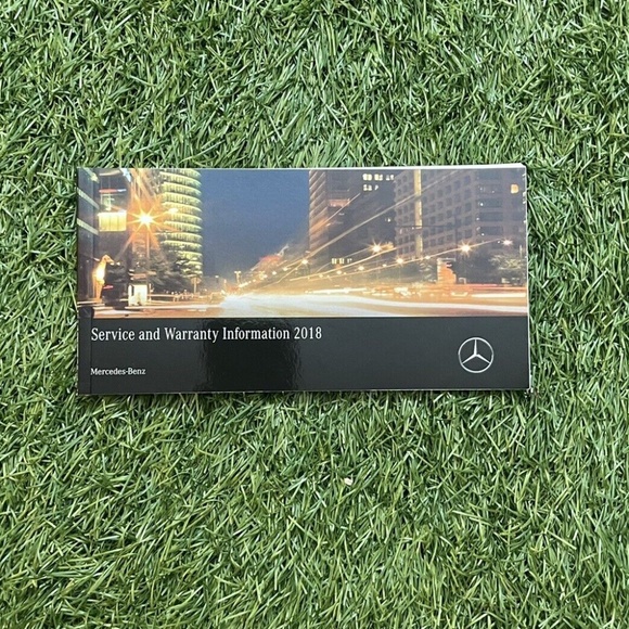 2018 Mercedes-Benz GLC Owners Manual (GLC43 GLC63 AMG, GLC300, GLC350e 4MATIC) - Picture 7 of 12